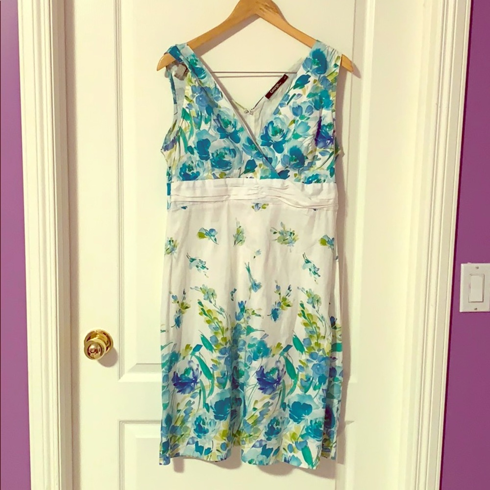 Floral blue and white dress!